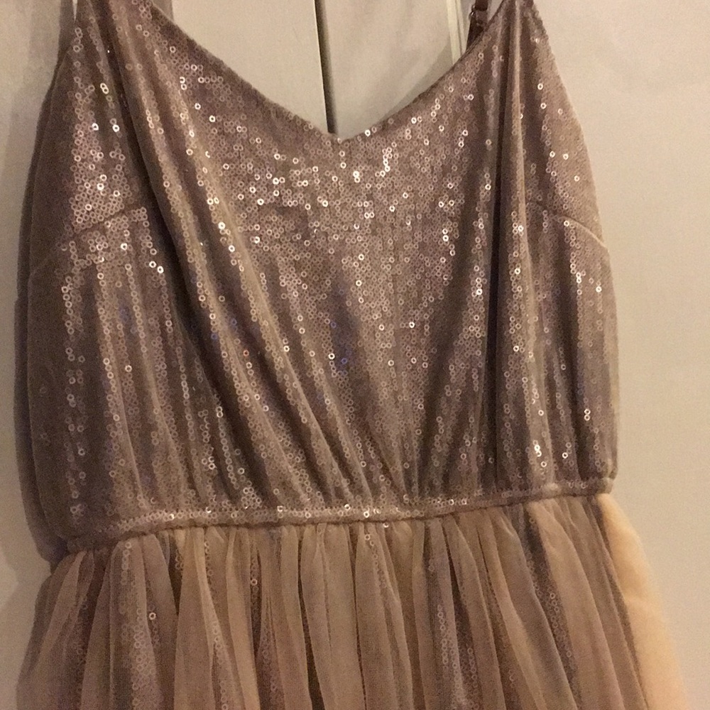 Pitaya Lovposh Champagne Gold Shimmer Tulle Sequin Dress - Picture 4 of 6